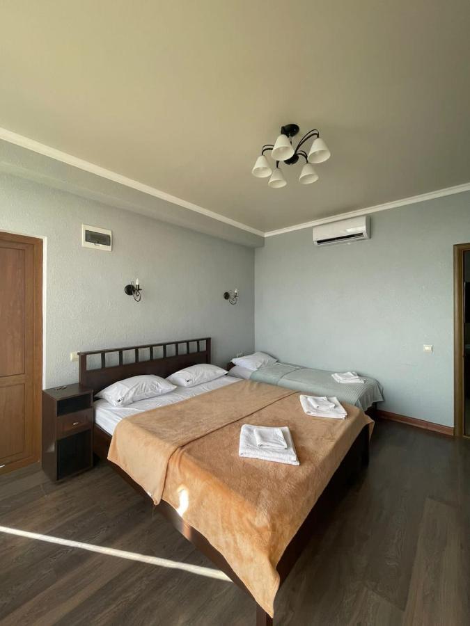 Hotel Leon New Athos Buitenkant foto